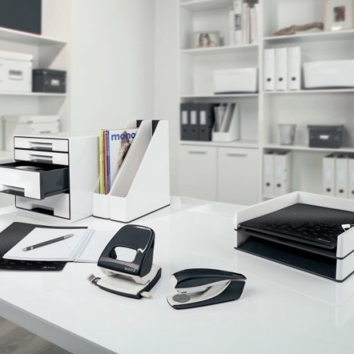 Leitz WOW NeXXt 30 lap fekete lyukasztó
