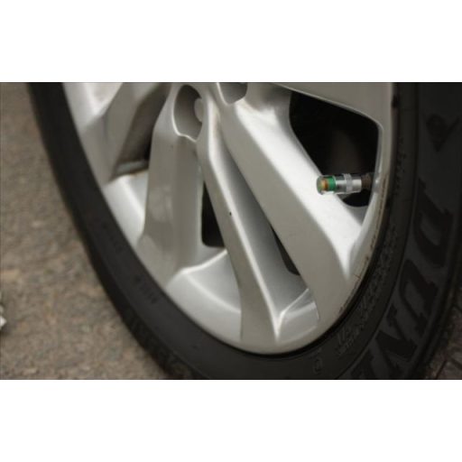 Guminyomás mérő, keréknyomás ellenőrző, guminyomás mérő szelepsapka 4 db