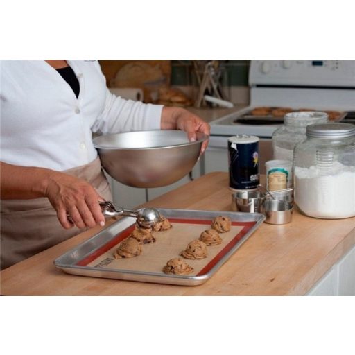 Tapadás- és ragadásmentes szilikon sütőlap