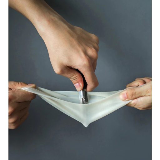 Elpusztíthatatlan Gumikesztyű