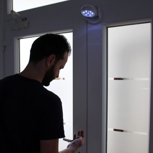 Mozgásérzékelő lámpa, LED relflektor, fali lámpa